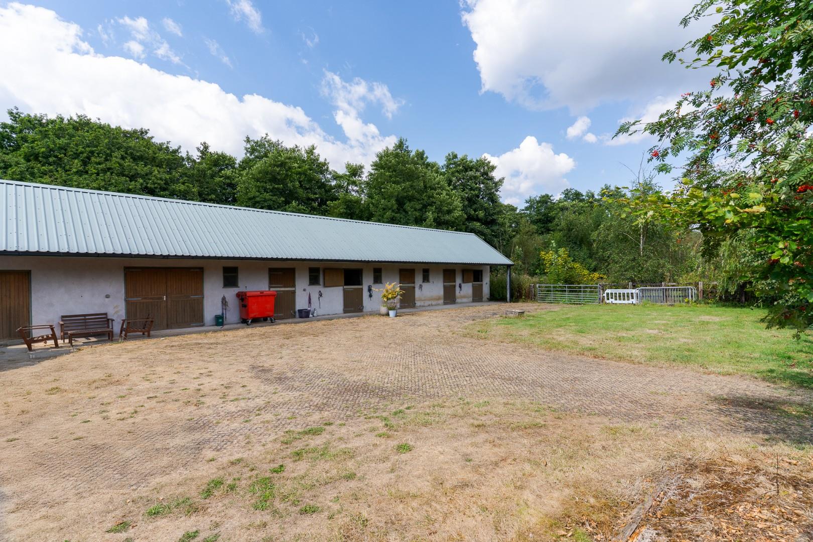 Llantrisant Road, Groesfaen, RCT, CF72 8NJ